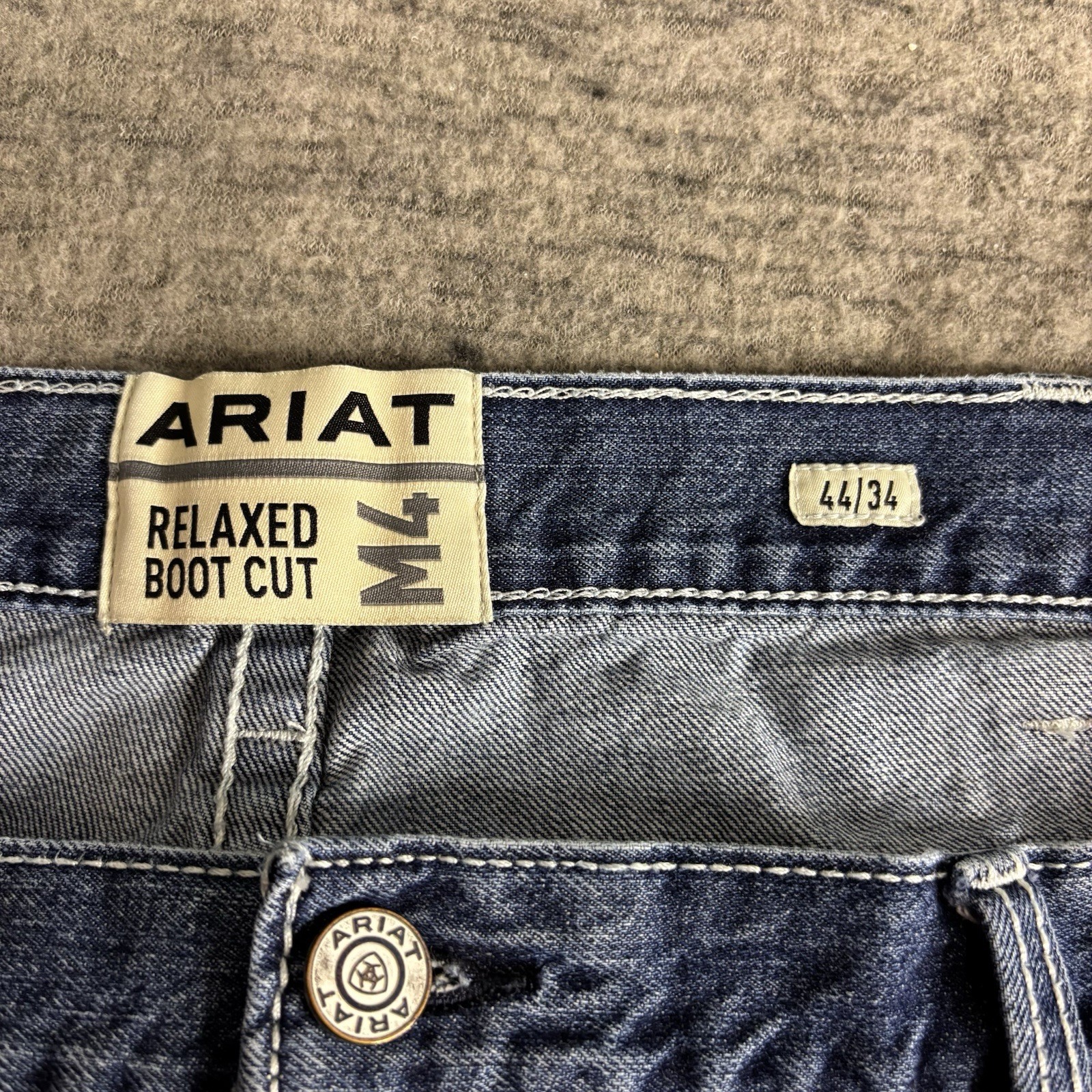 Ariat Men’s Jeans 44×34 Relax Bootcut M4 Workwear Cowboy Festival 32” inseam