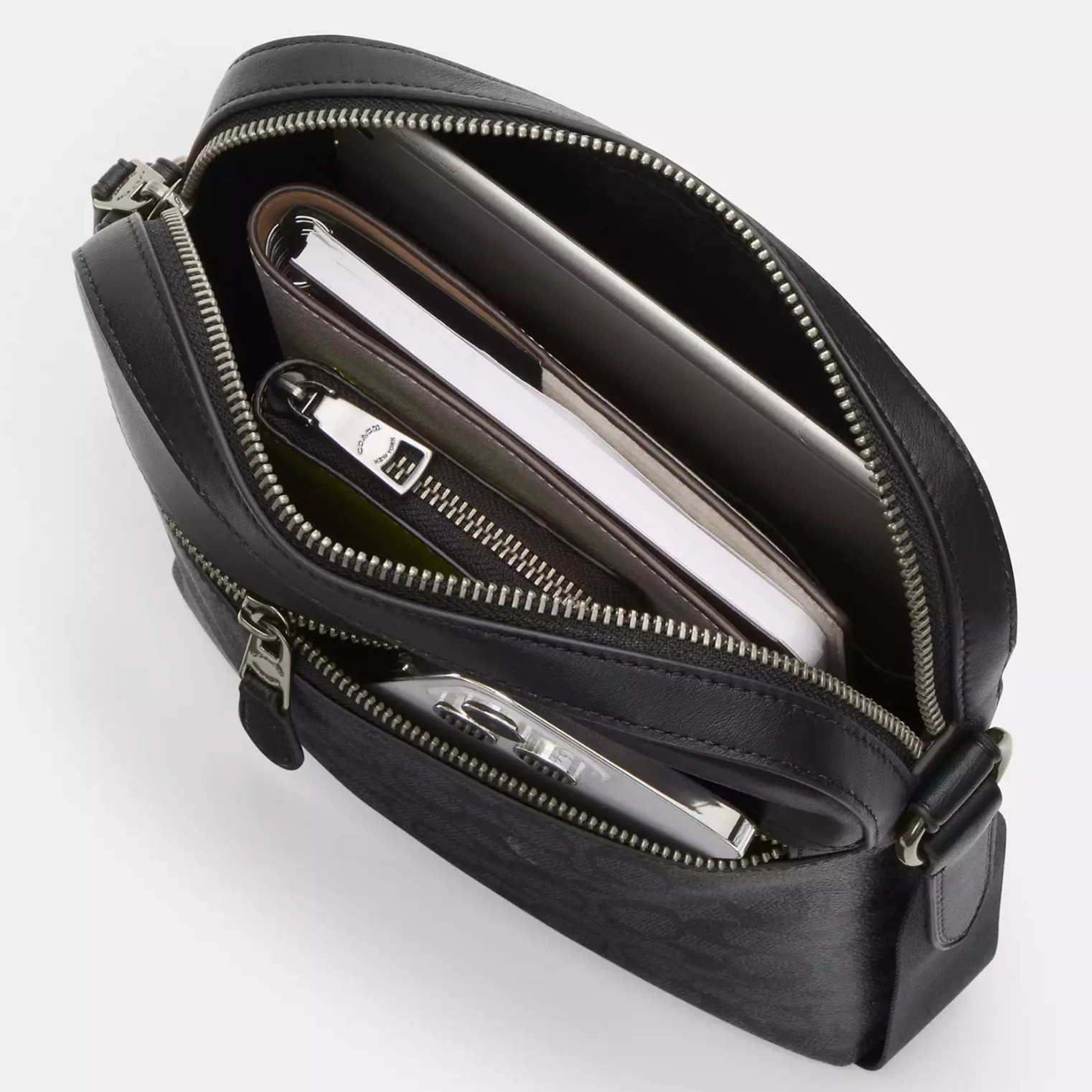 NWT Coach 4011 Houston Flight Pebbled Leather Messenger Bag Black *SEALED*