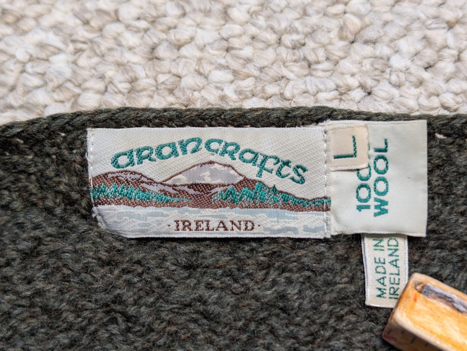 Aran Craft Cable Knit Women’s Cardigan Wool LARGE