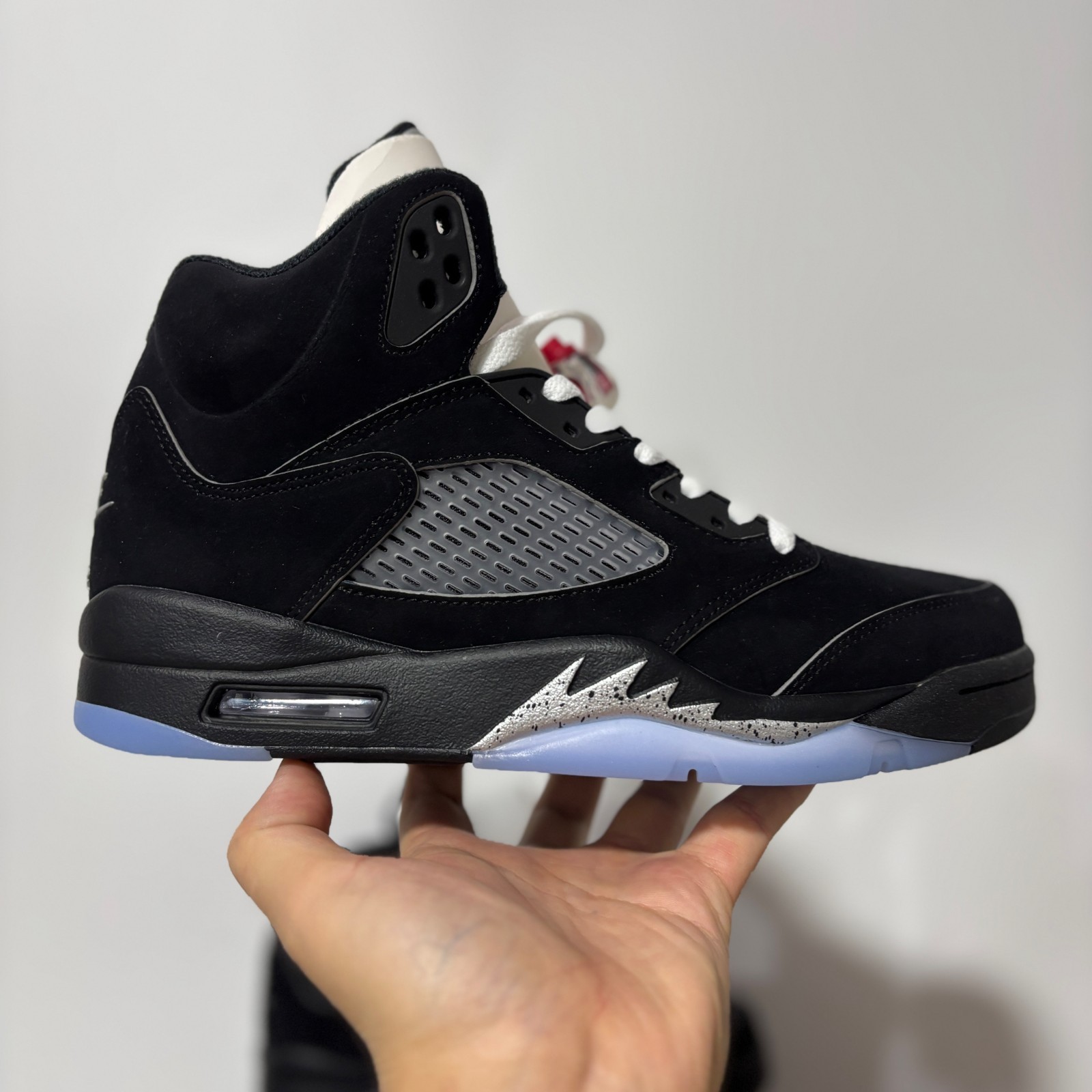 Jordan 5 Retro OG Black Metallic Reimagined High Top Men’s Basketball Shoes