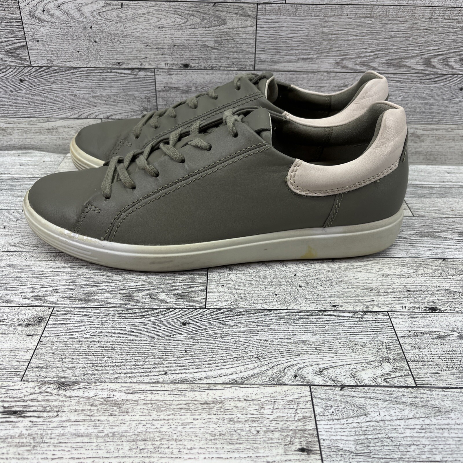 Ecco Soft 7 Gray Leather Shoes Sneakers Women Size EU 40 US 9-9.5