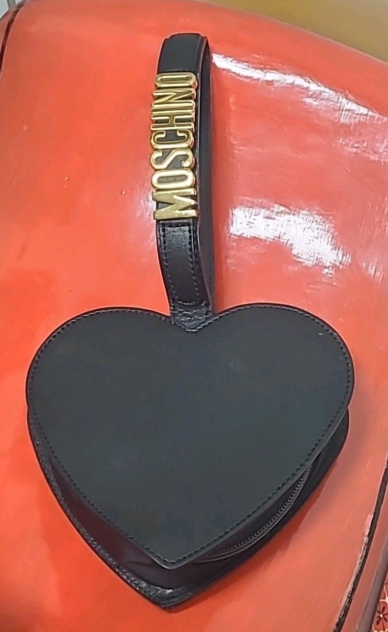 Vtg Moschino Leather Black Heart Purse Wristlet Bag Redwall The Nanny Handbag