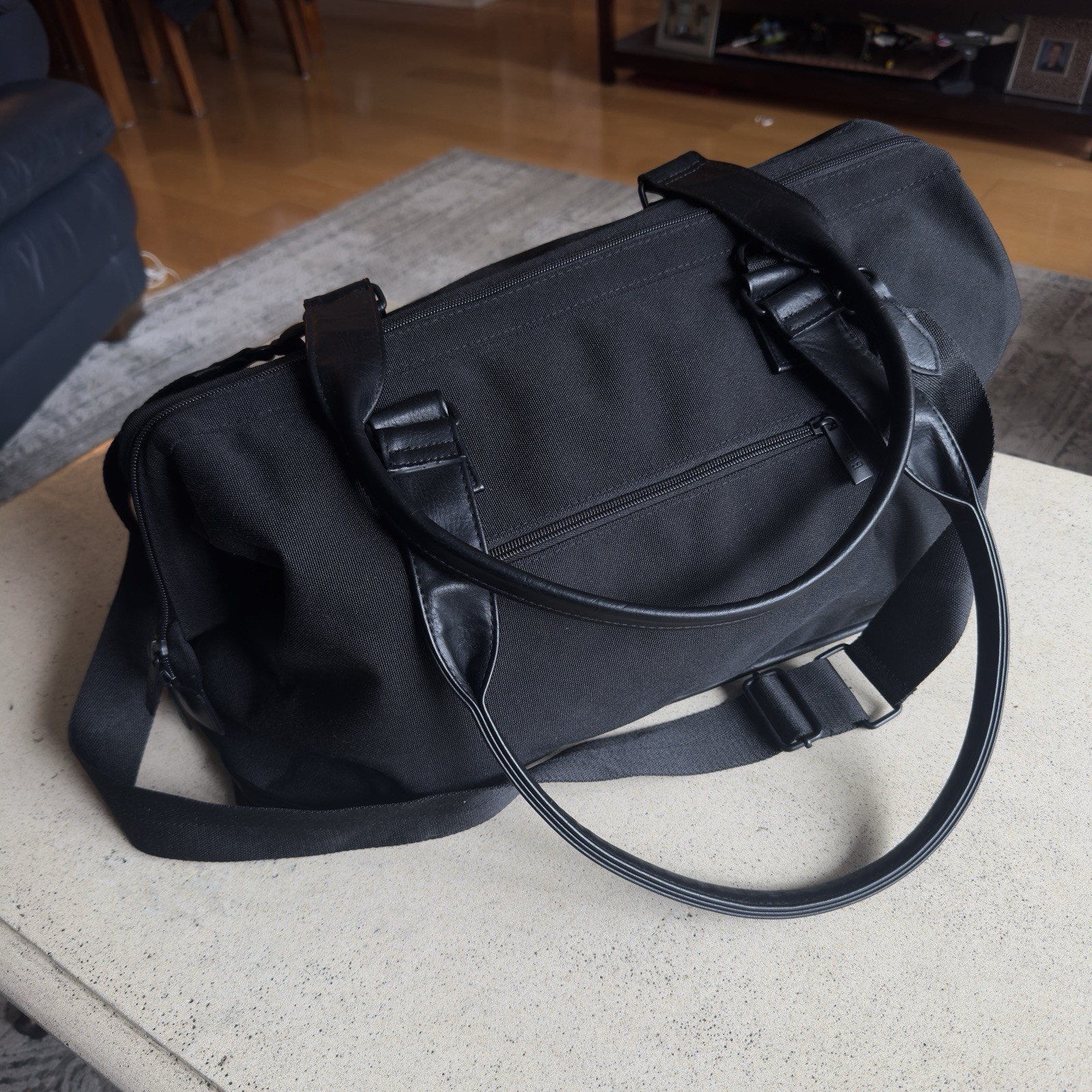 BEIS The Weekender Large Bag in Black FLAW-Missing Bottom Section 19x12x10