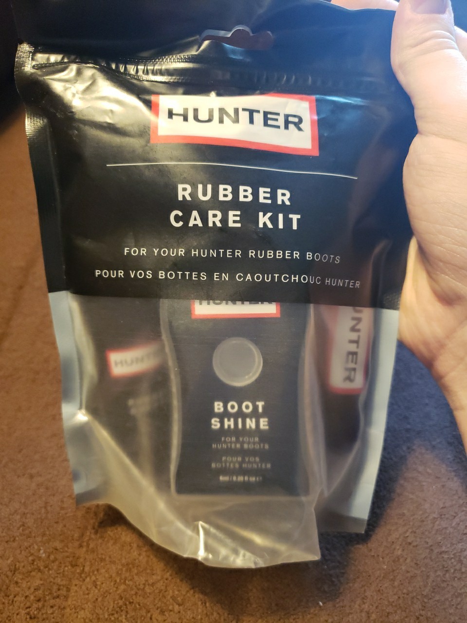 HUNTER RUBBER CARE KIT FOR YOUR HUNTER RUBBER BOOT AND SHOE CARE