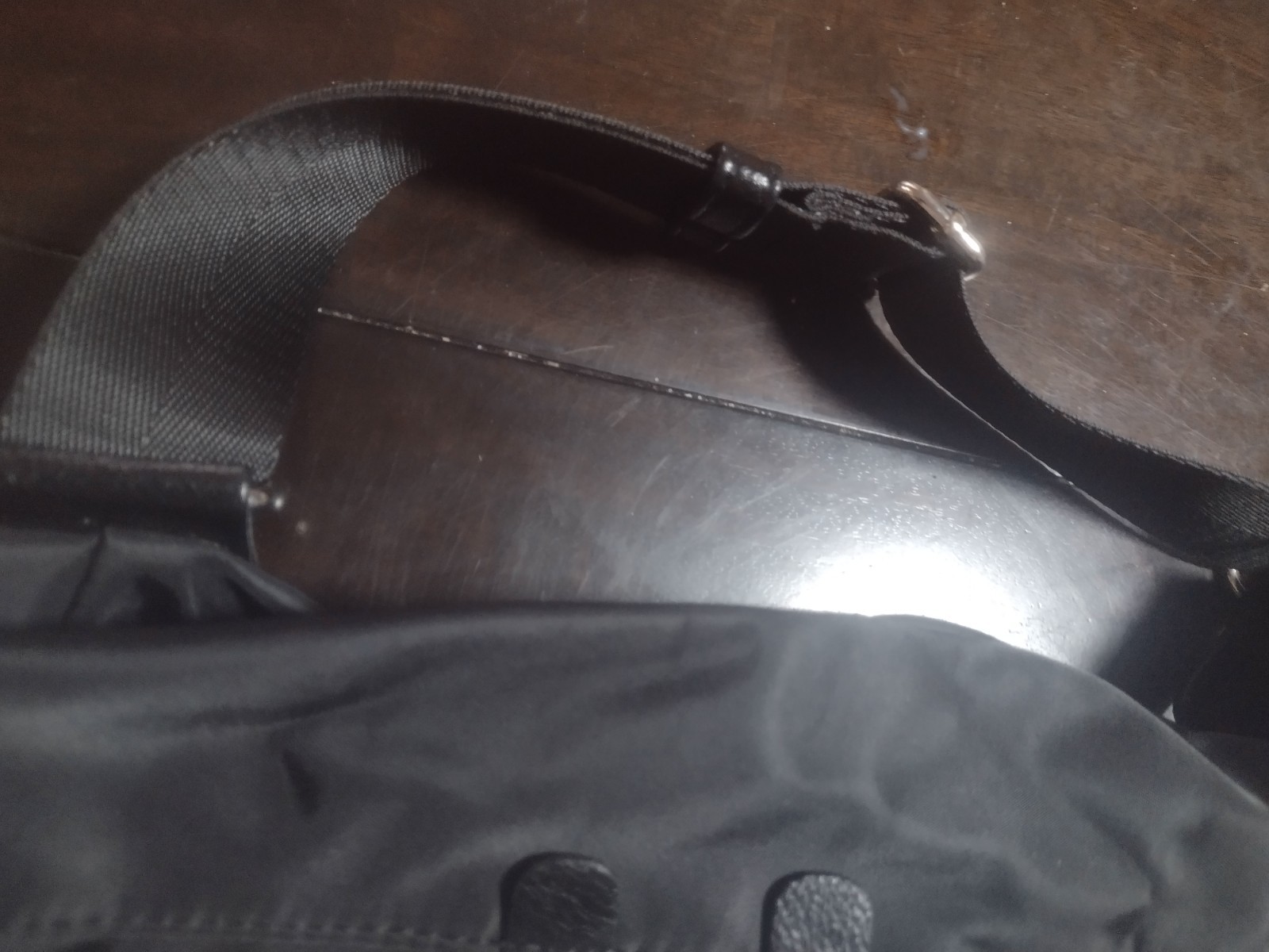 Sondra Roberts Squared Black Shoulder Bag Zip Closure Silver Hardware Adj Strap