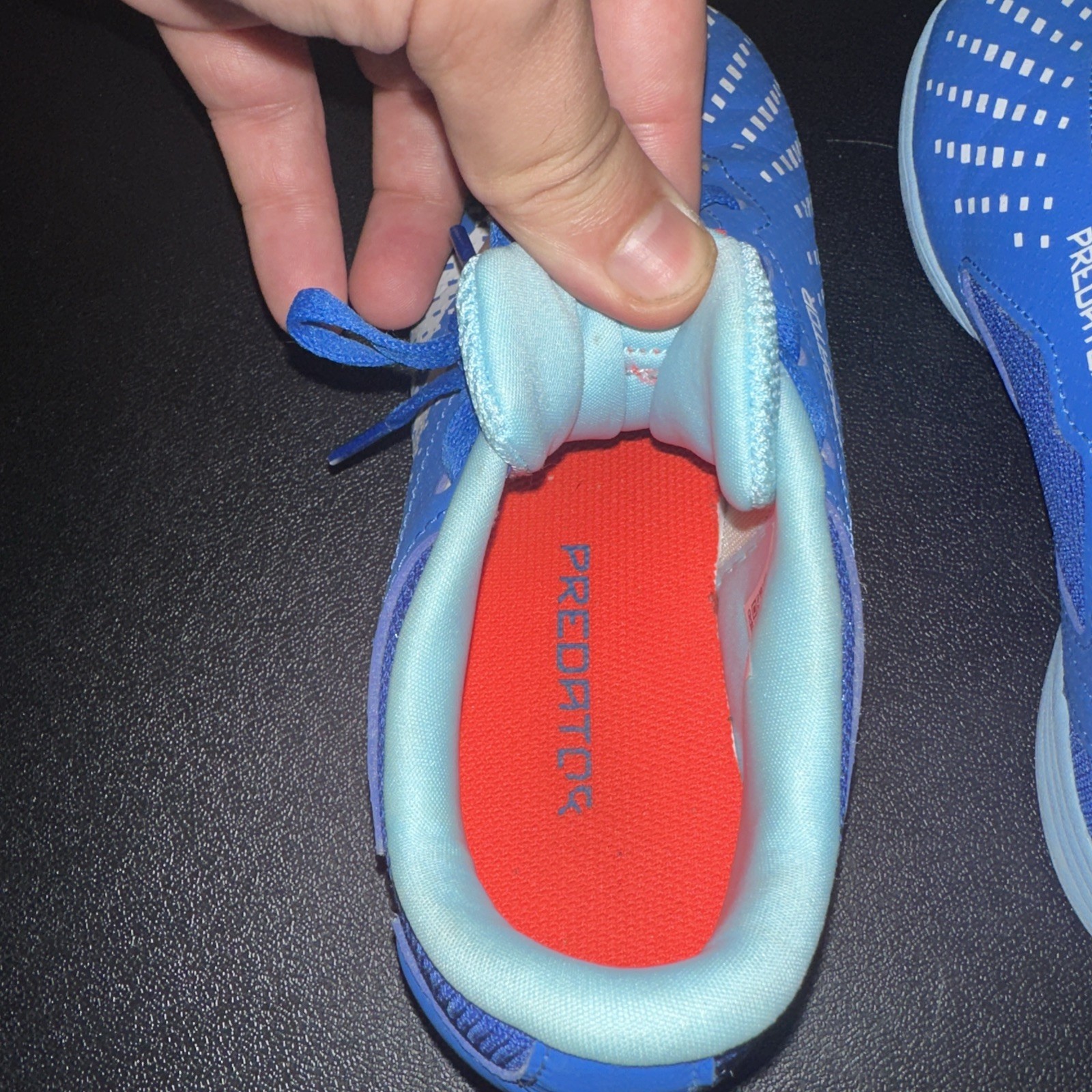 adidas Predator Club IN Indoor Soccer Shoes Kids US 3.5 Blue White Futsal