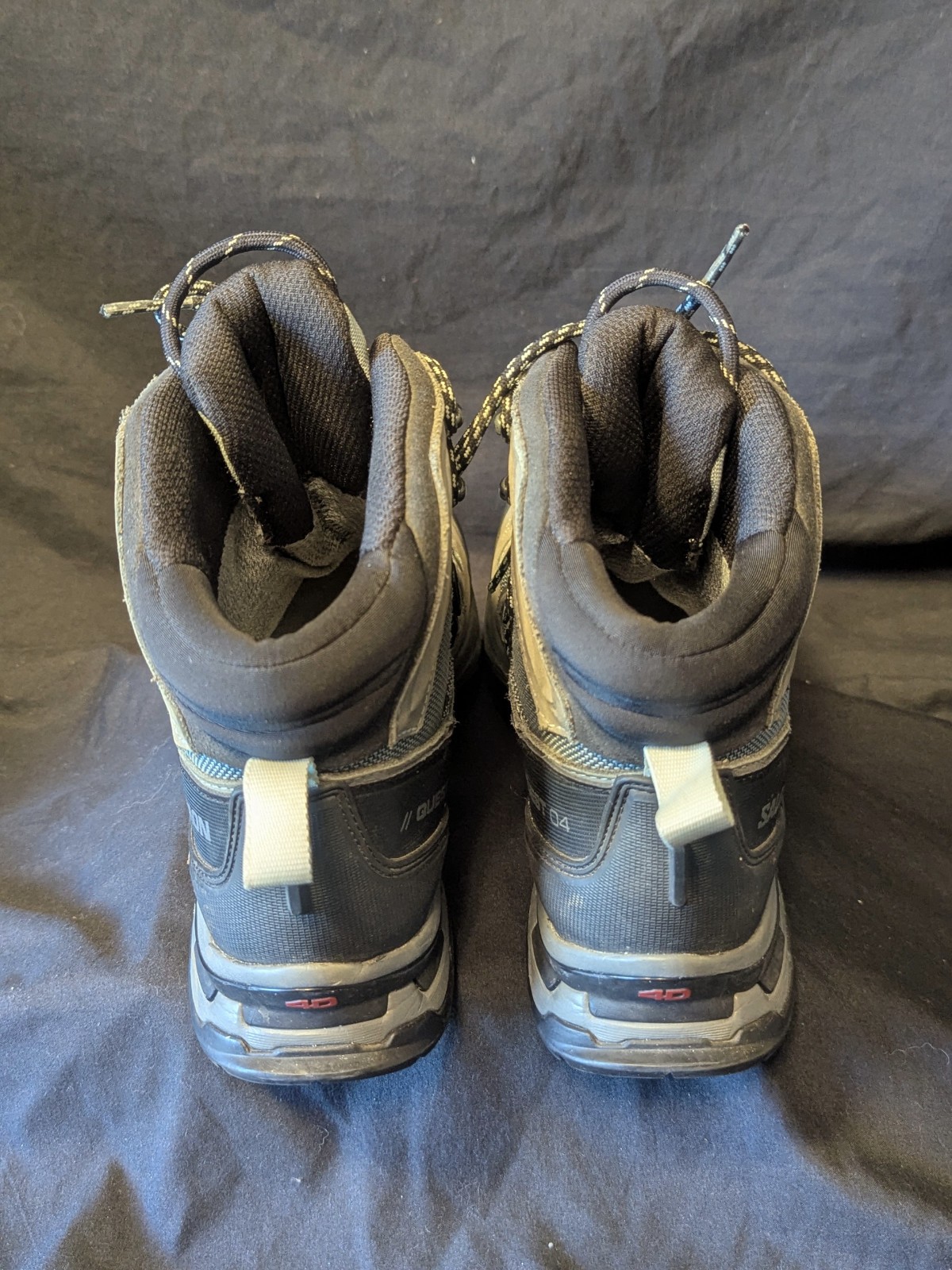 SALOMON QUEST 4 GORE-TEX HIKING BOOT – WOMEN’S EU 40-2/3 (US 8.5) Excellent Cond