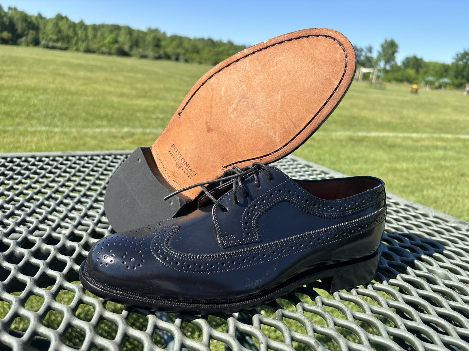 Bostonian Classic First Flex Men Size 9M Black Leather Wingtip Dress Shoes
