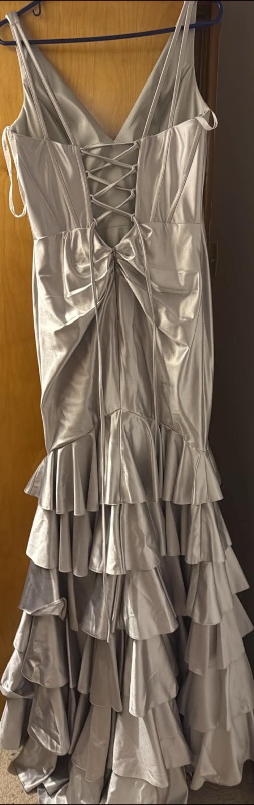 Sherri Hill Silver Satin Silk V-Neck Spaghetti Strap Corset Lace-Up Gown 12