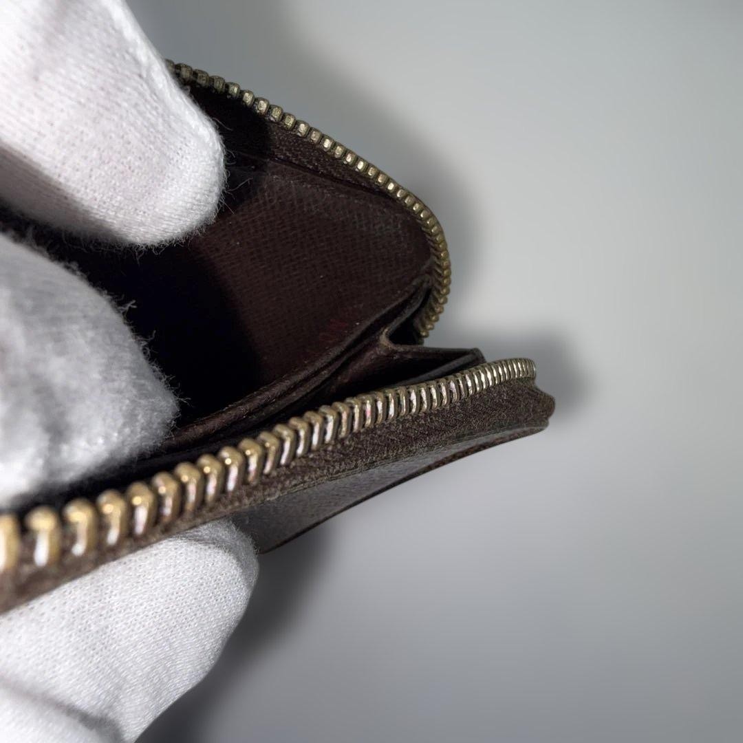 LOUIS VUITTON Damier Zippy Coin Purse
