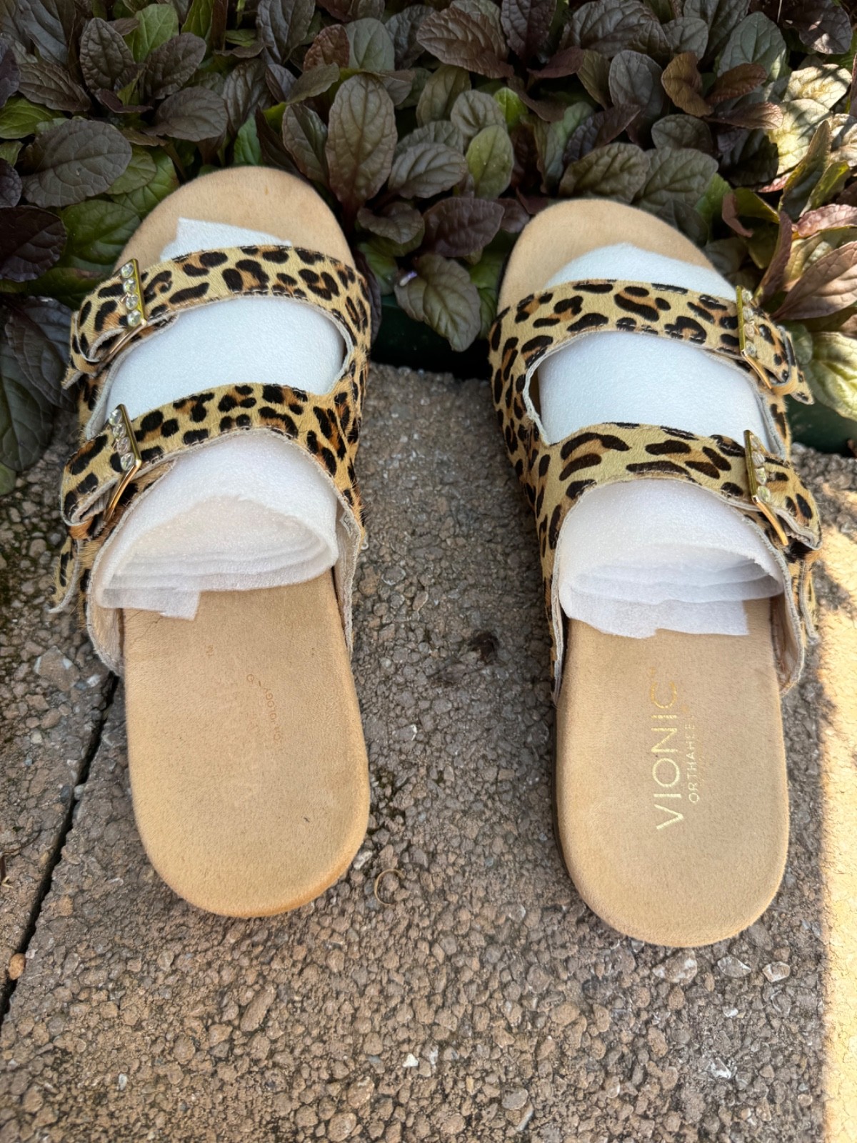 Vionic Calf Hair Leopard Sandals – Pre-Owned