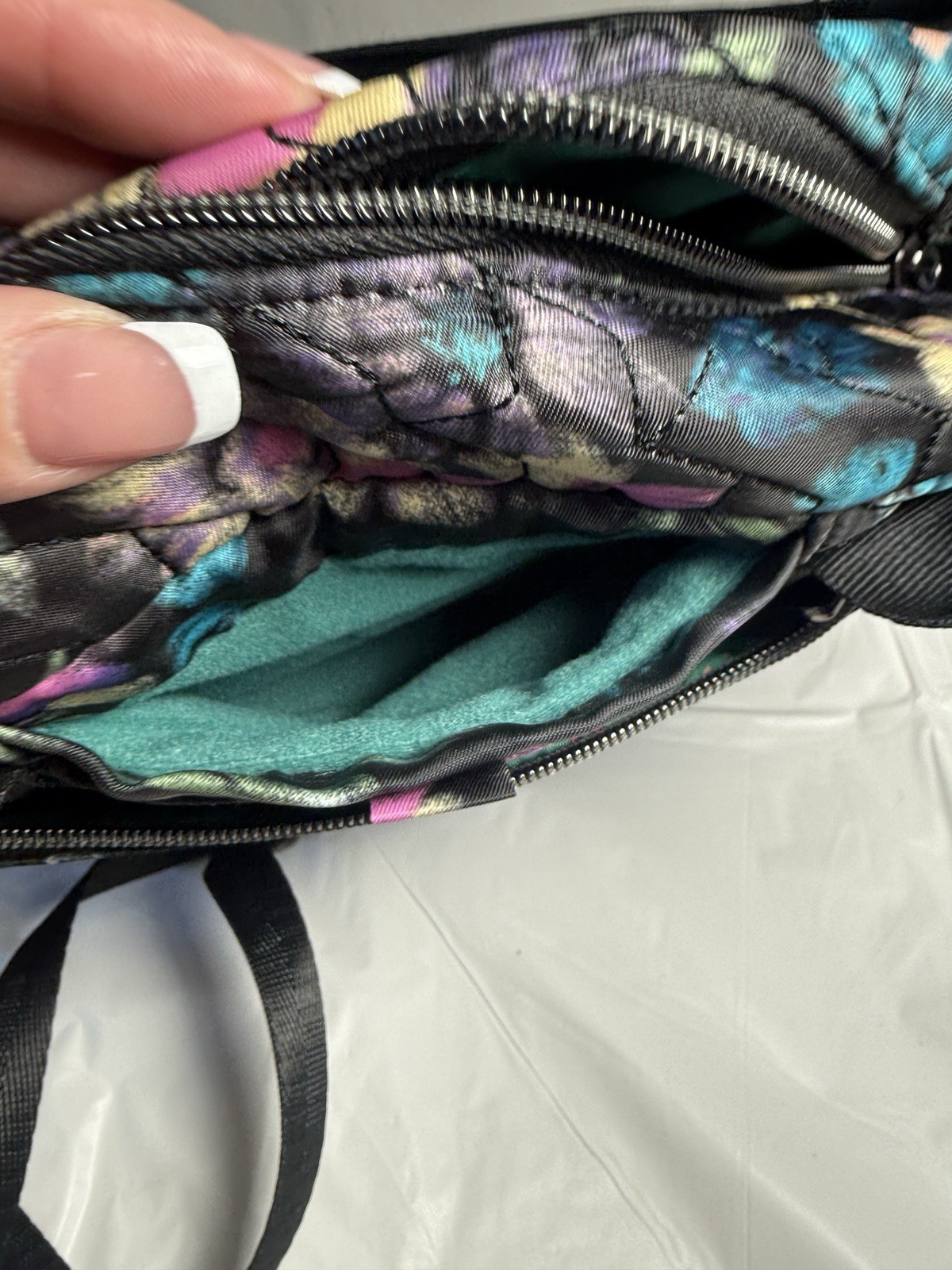 LUG jive satchel Built In Wallet