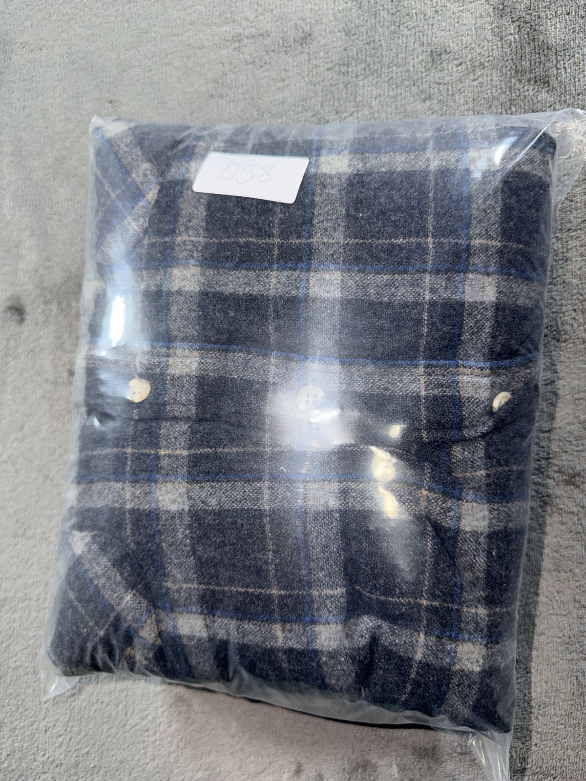 Vintage Men’s Roth West Territory Men’s Size L Plaid Quilted Flannel Insulated