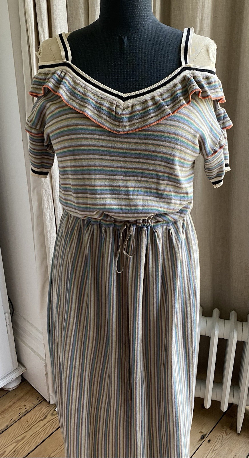 Caramel Baby & Child Long Fine Knit Stripe Women’s Dress Size small