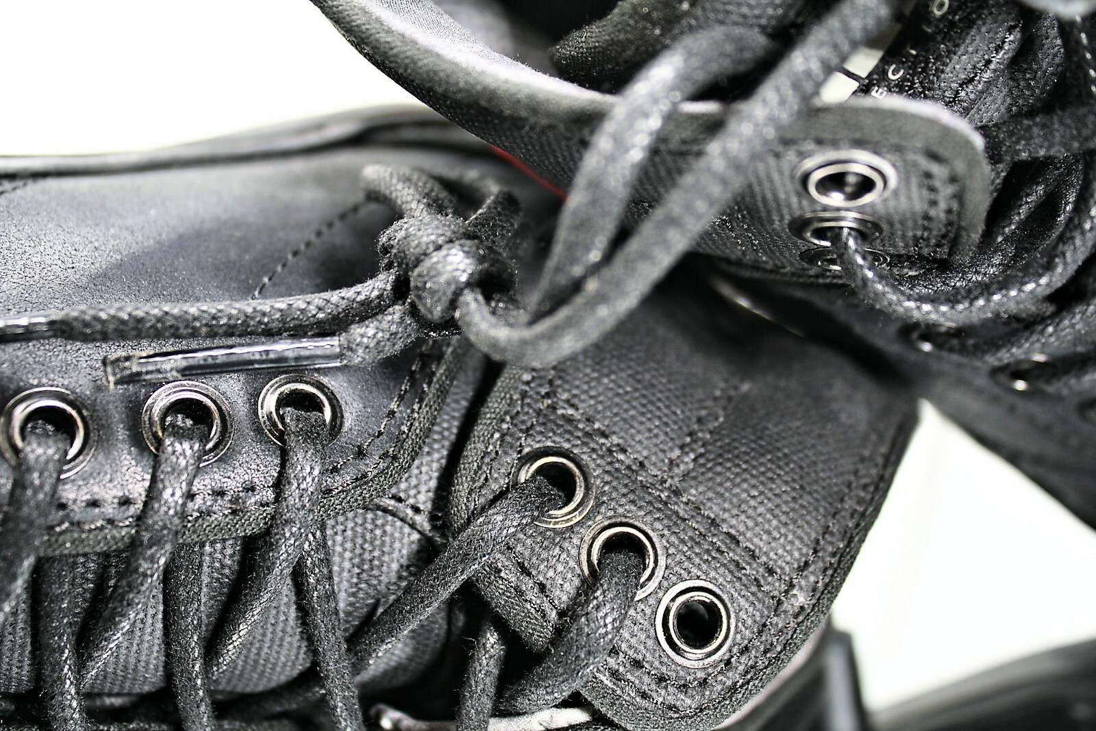 VANS Alomar Bomber Black Sneaker Skate Tennis Shoes Mens Size US 6.5 VN000VNBHXR