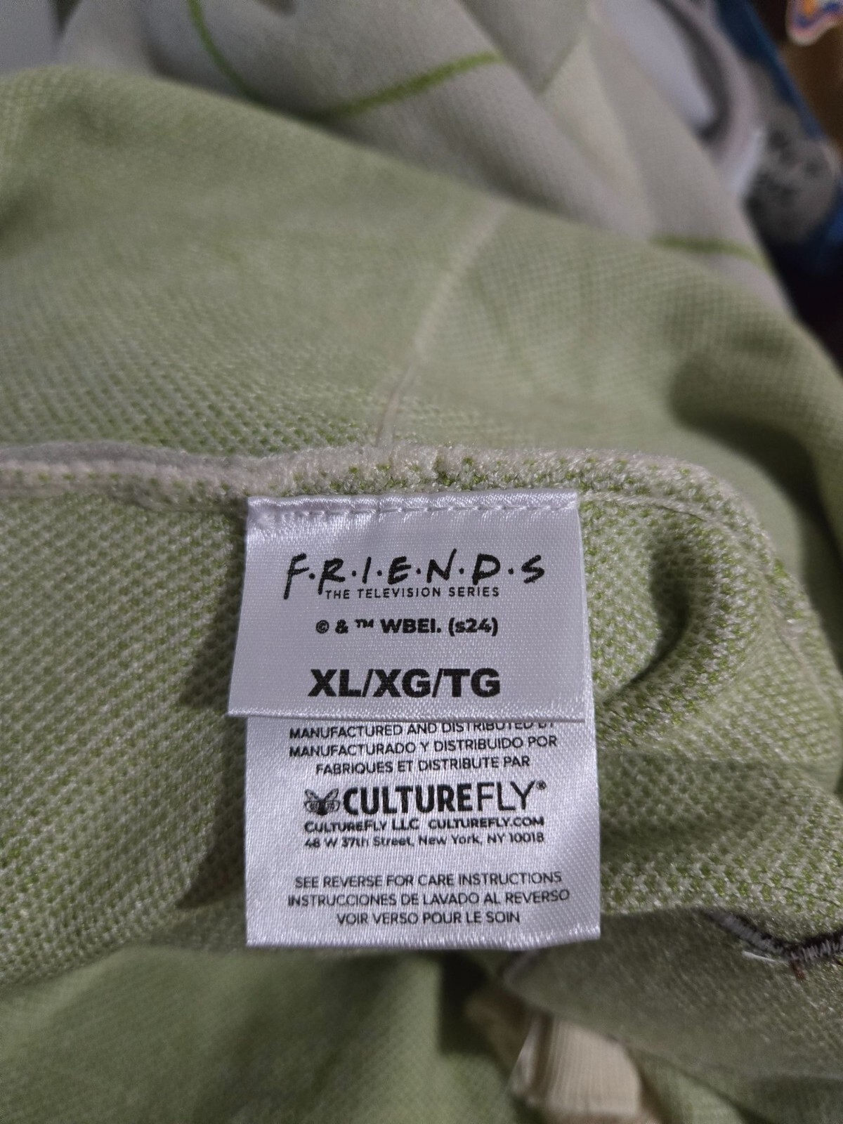 NWT Friends Central Perk Argyle Cardigan Sweater Size XL CultureFly Exclusive