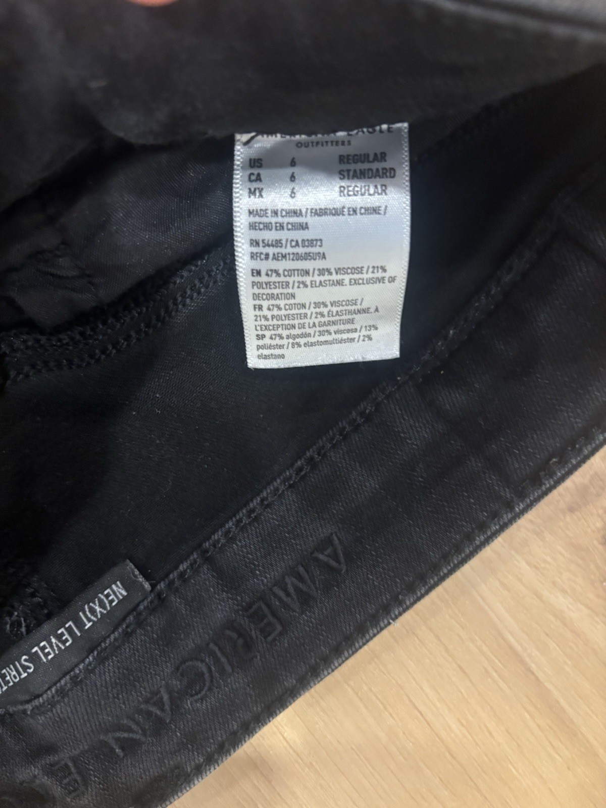 American Eagle Black Distressed Next Level Stretch Highest Rise Jegging Jean Sz6