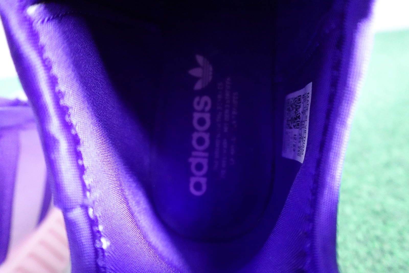 Adidas Wins NMD_R1 ‘Energy Ink’ | IG8381 Women Size 8.5