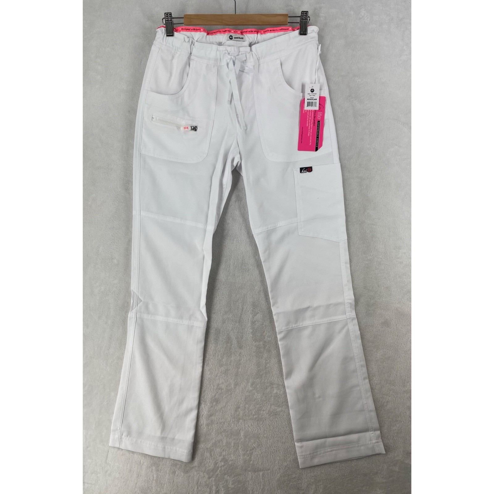 koi Lite Scrub Pants Women’s XS White Peace 6-Pocket Zip Stretch NEW $45