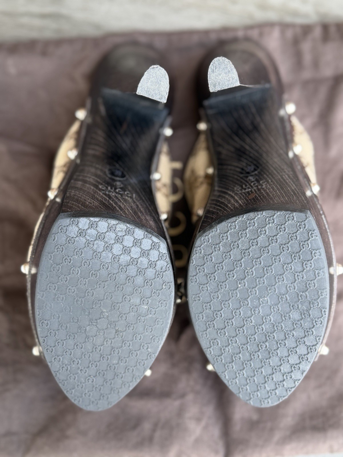 Gucci Beige/Ebony GG Canvas Horsebit Platform Wood Mule Heels Size 39