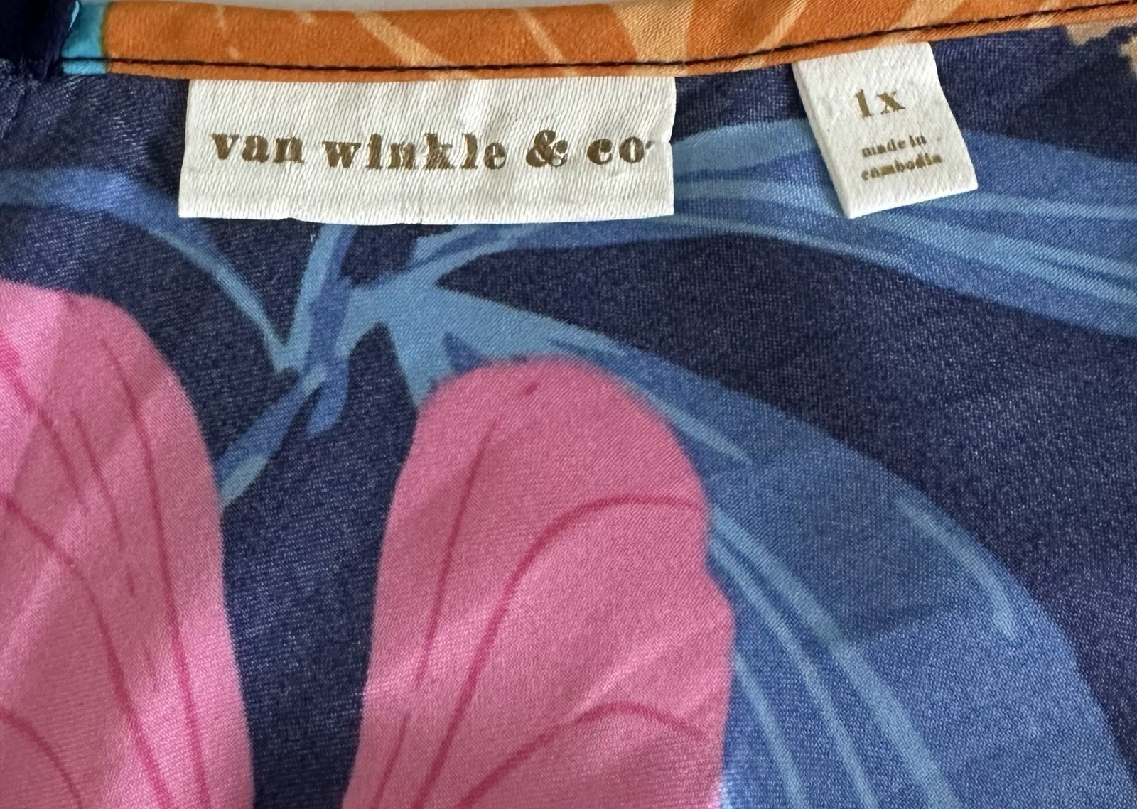 Van Winkle & Co Jungle Sleeveless V Neck Maxi Satin Chemise Nightgown Size 1X