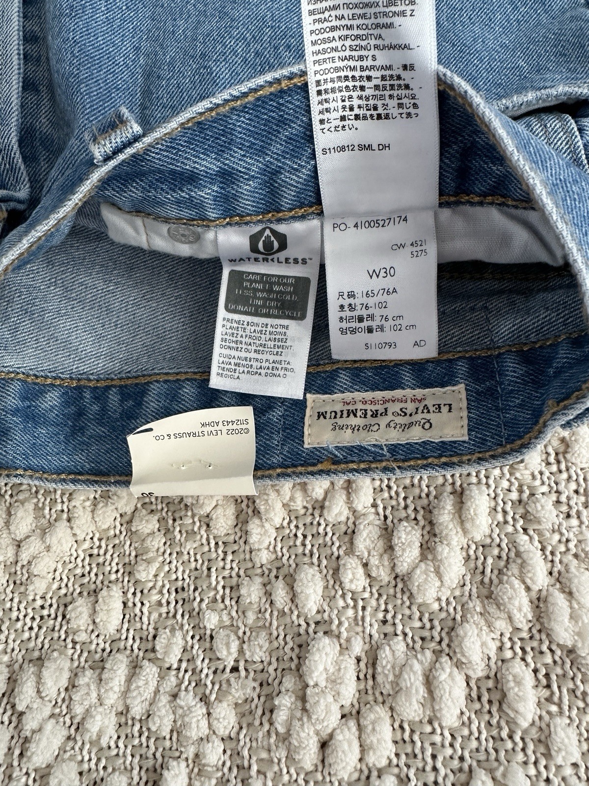 Levi’s Premium 501 Original Fit High-rise Women’s Shorts Size 30, 100% cotton