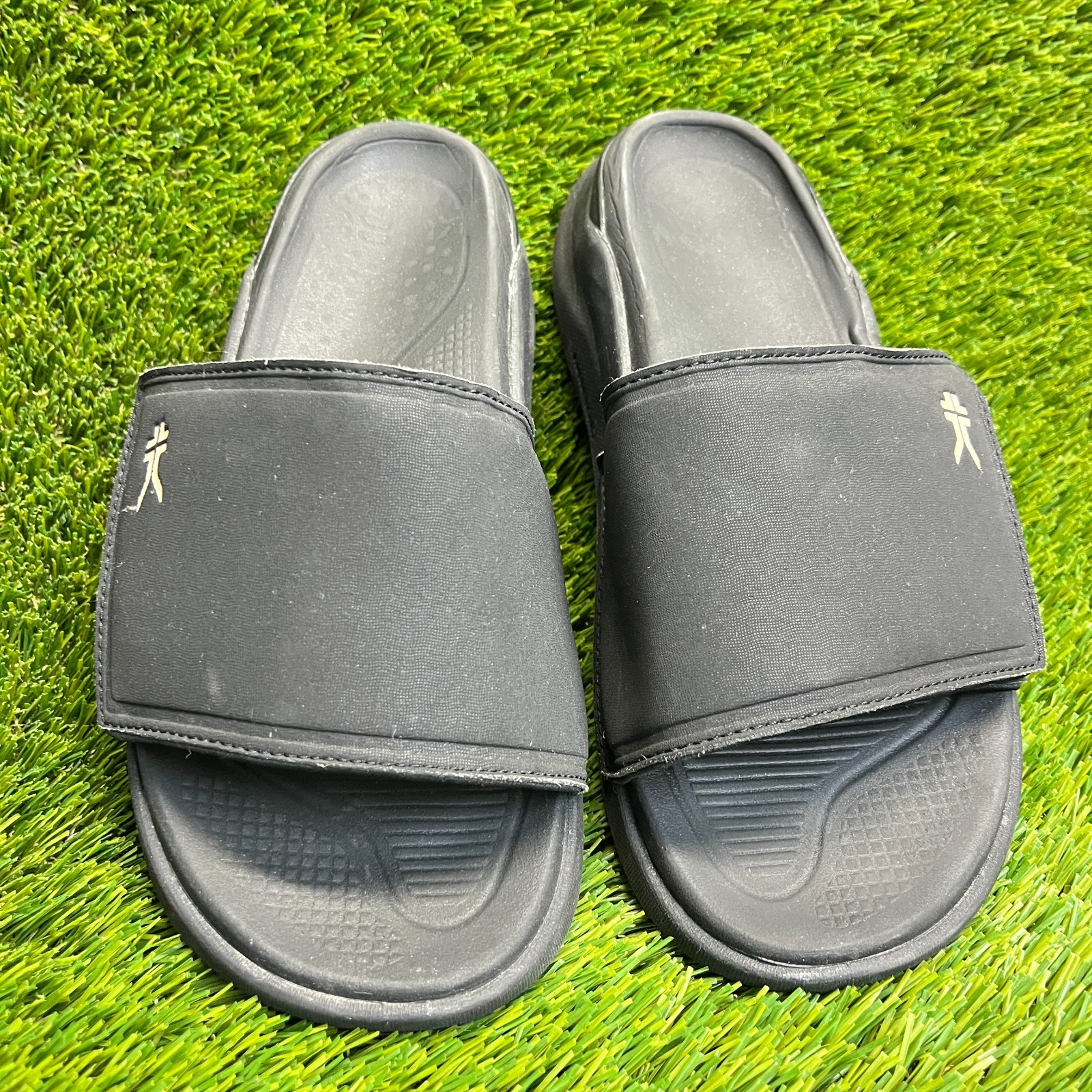 Kuru Moment Womens Size 11 Black Beach Walking Outdoor Slip On Slide Sandals
