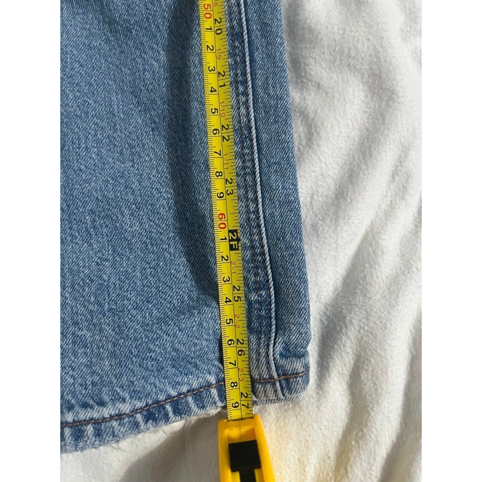 American Eagle Outfitters Strigid High-Waisted Stovepipe Jean