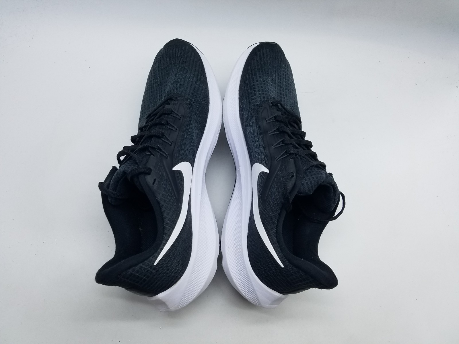 Nike Air Zoom Pegasus 39 Men’s Size 11 Running Shoes Black