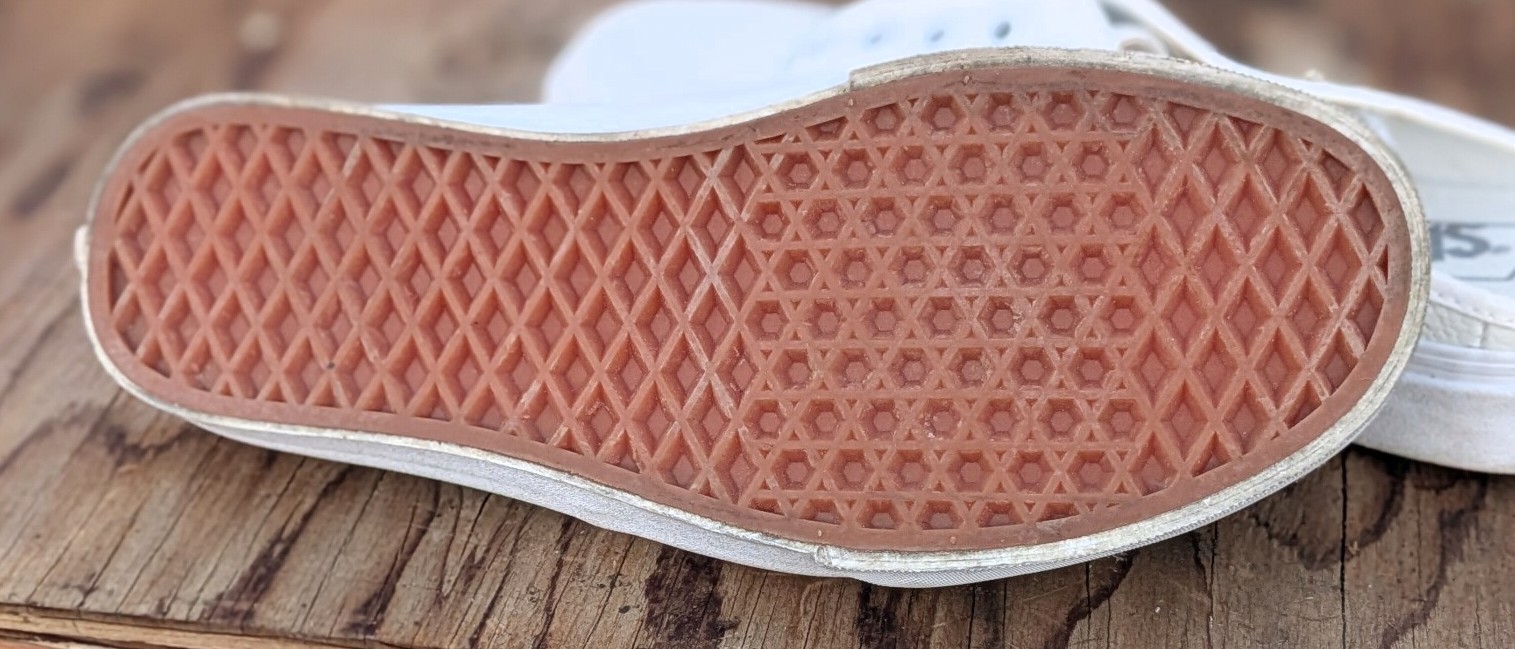Vans Authentic Mule White Blanc Leather Python VN0A54F77NR Women Size 7.5