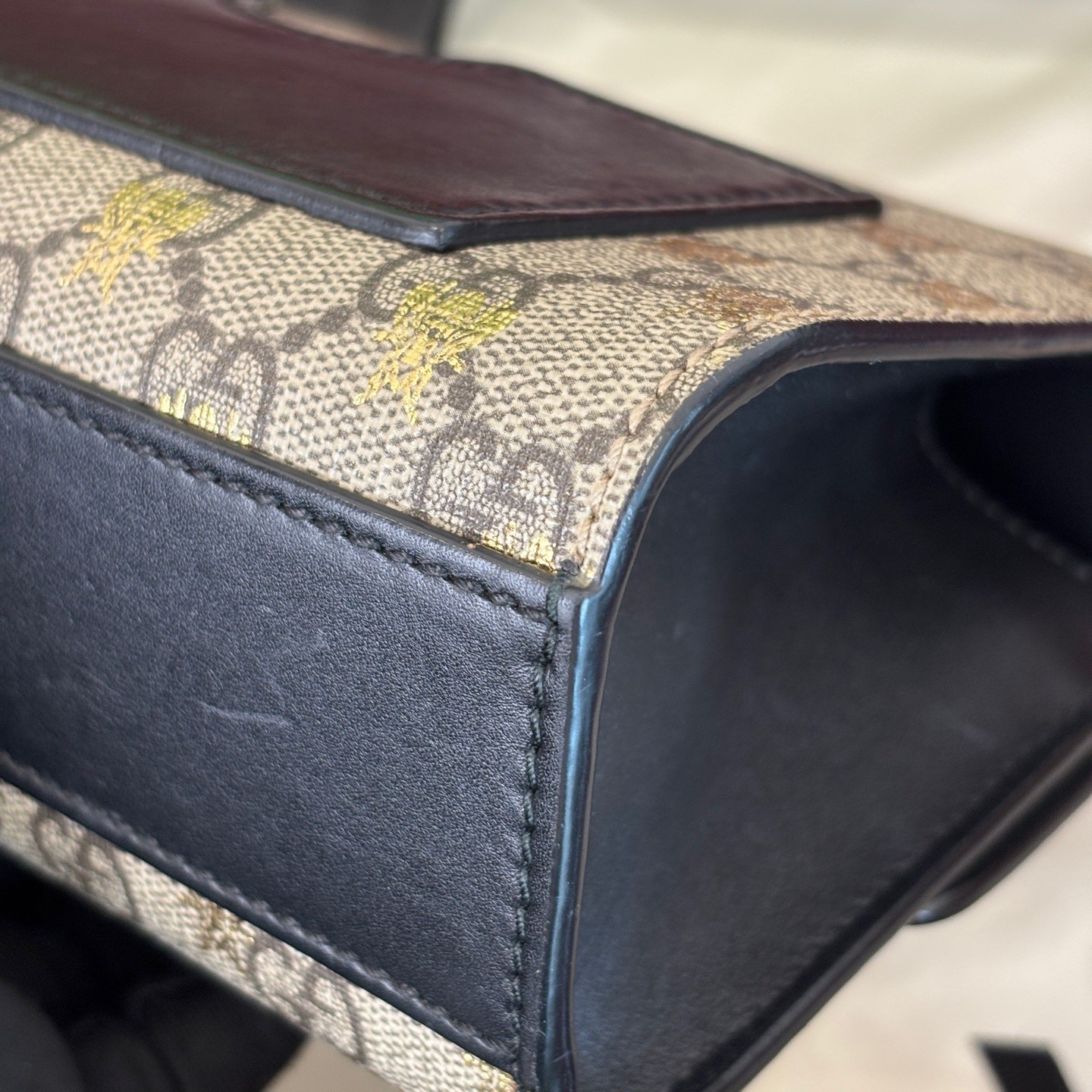 Gucci Pre-Owned Authentic Box Clutch Ebene 20x7x13 Free Tracked Shipping