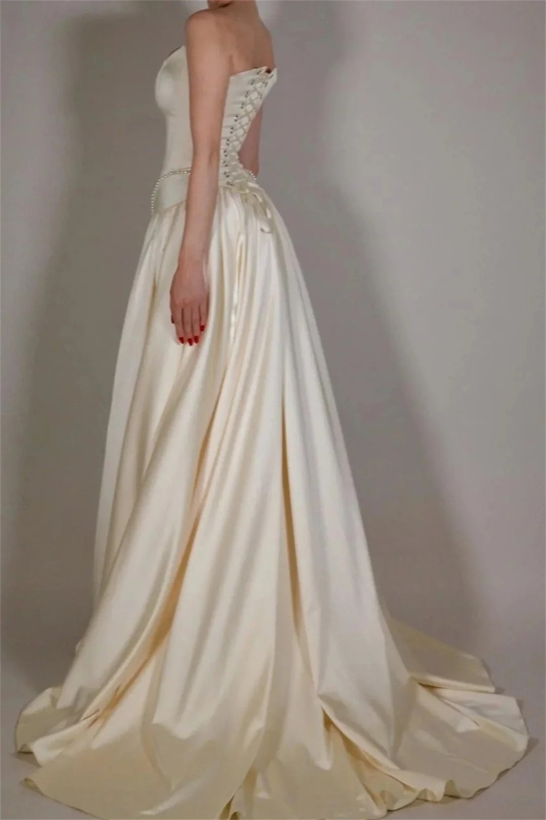 Luxury Colored Evening Gown Off-the-Shoulder A-Line Beige Ball Party Prom Dress