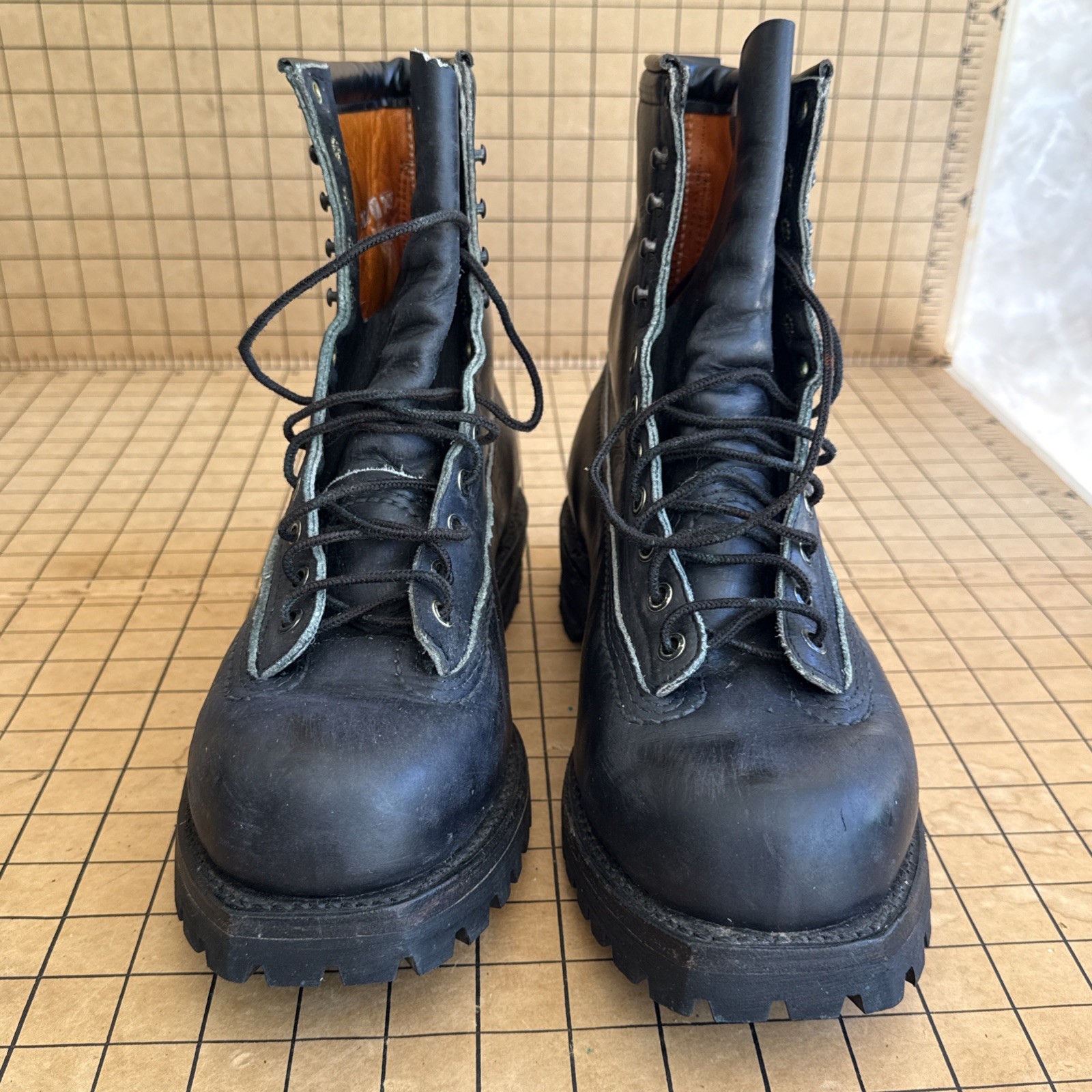 Size 10D Chippewa Military SEE PICTURES