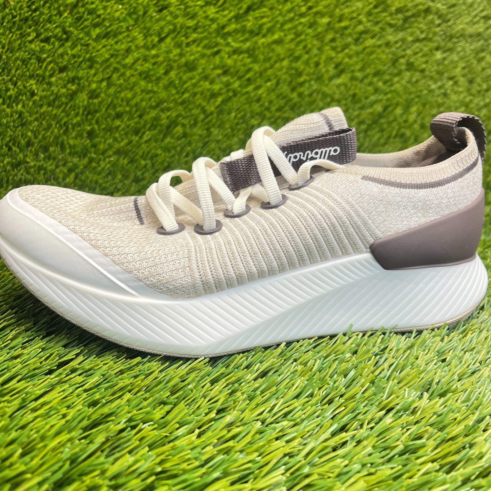 Allbirds Tree Glider Womens Size 7 Beige Brown Athletic Running Shoes Sneakers