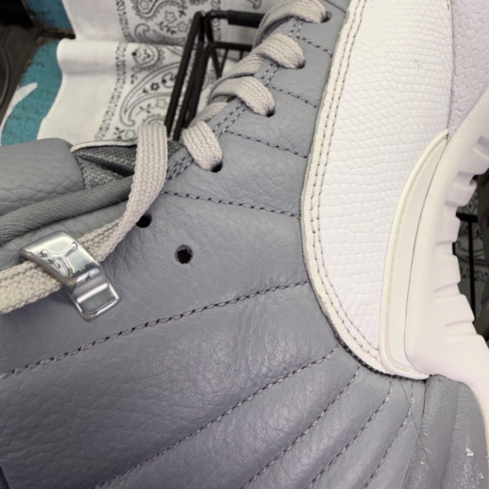 Jordan Air Jordan 12 Retro Stealth Men’s 10 Sneakers Gray/White CT8013-015