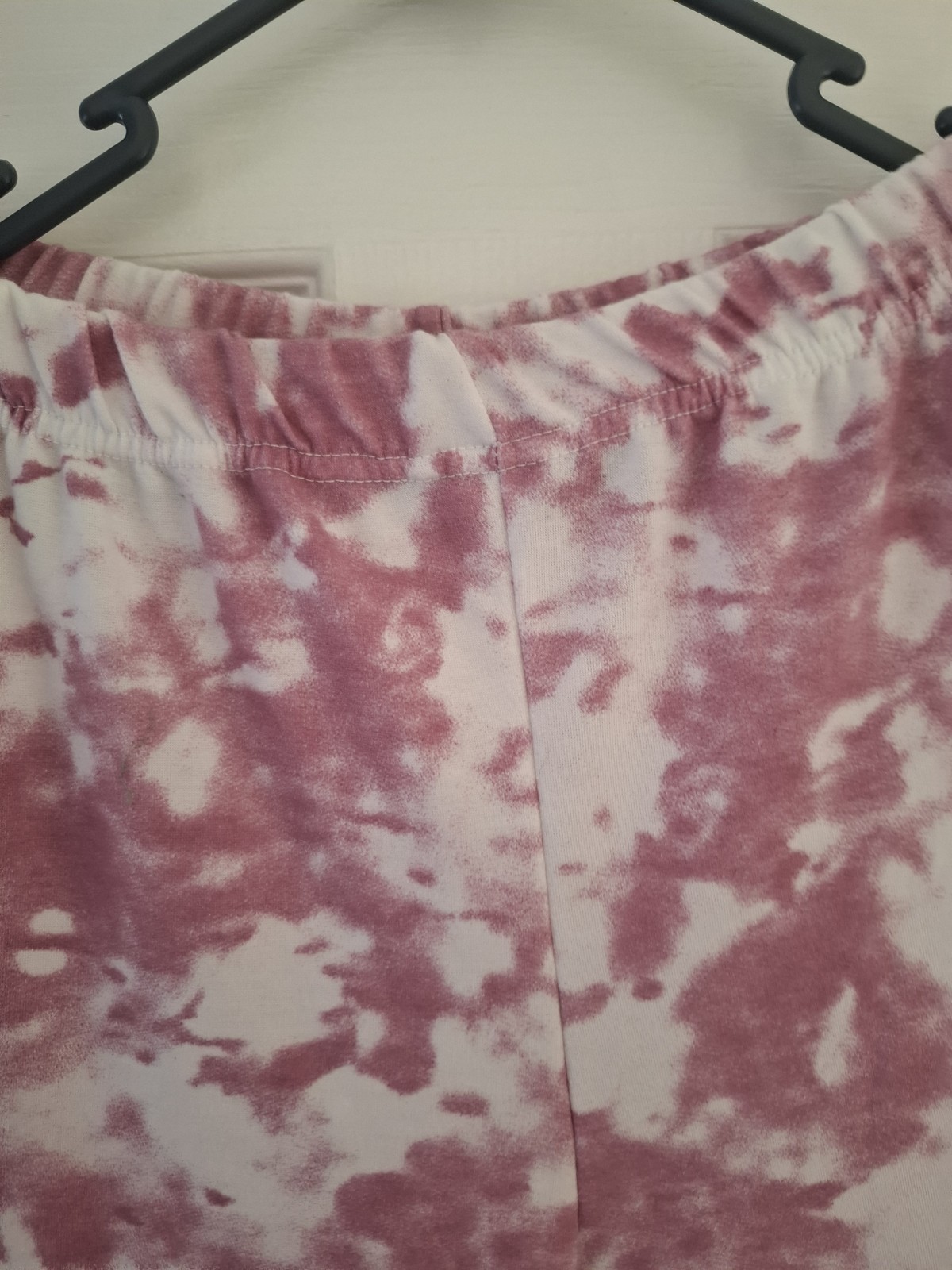 Ladies Size 10 PRETTYLITTLETHING JOGGERS ELASTIC WAIST, CUFFED ANKLES, PINK
