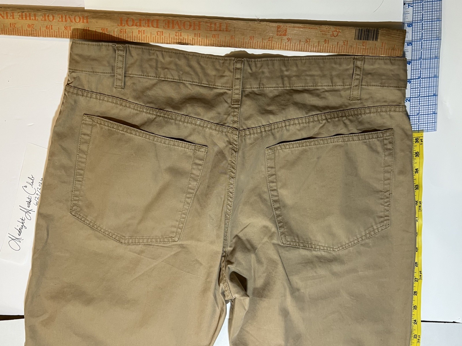 Daniel Cremieux Classics Men’s Brown Chino Pants Size 36×30. Excellent Condition