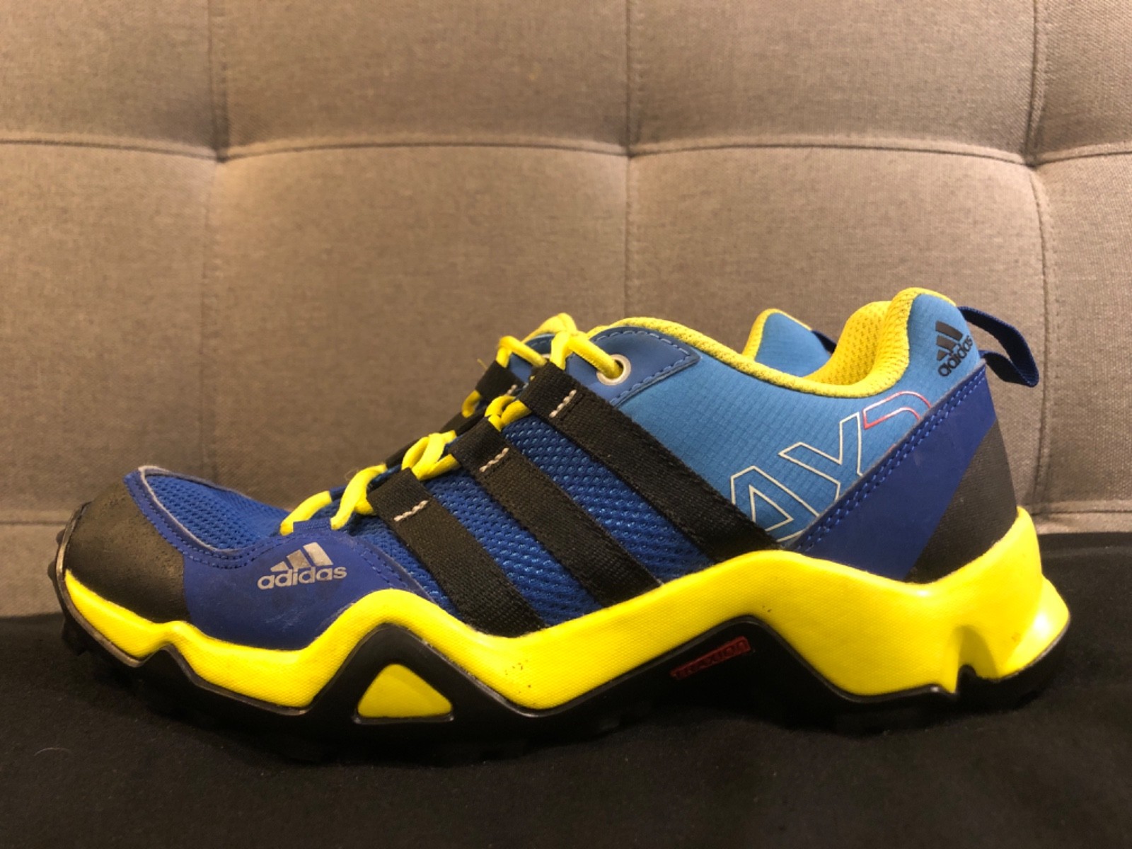 ADIDAS AX2 BLUE B22857 HiKING SHOES WOMEN‘S SIZE 4