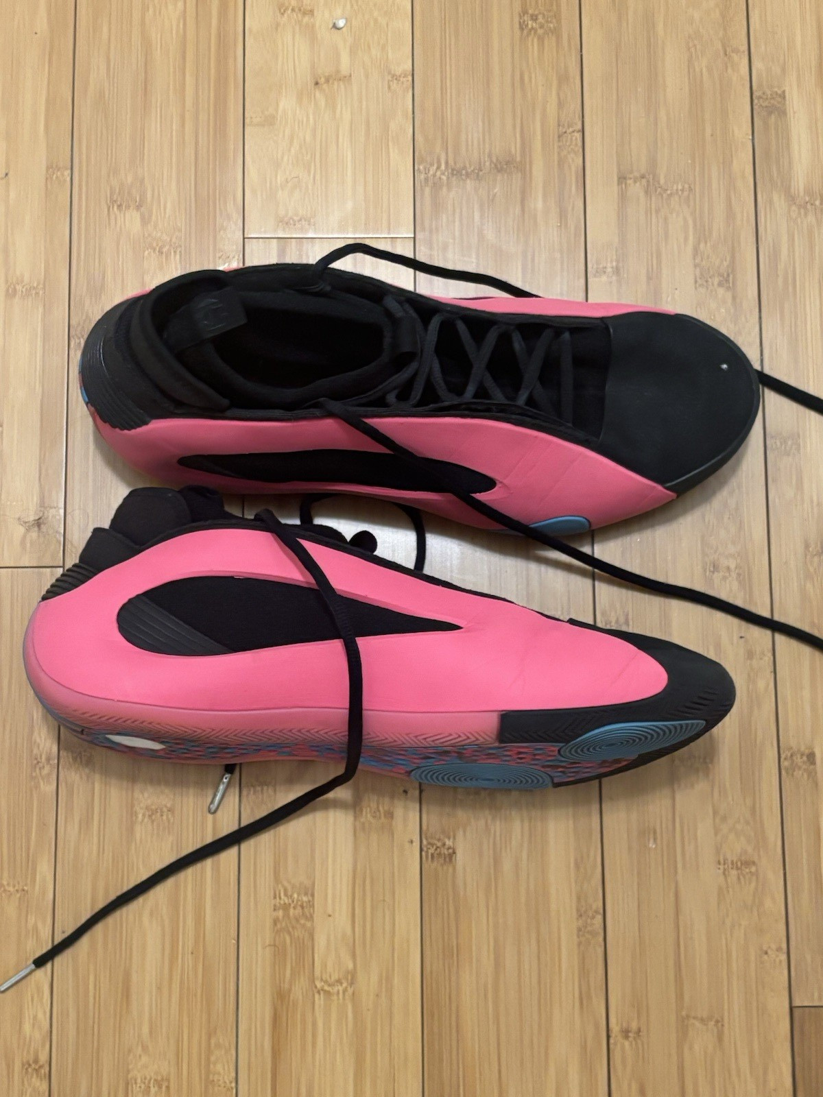 Tk Game Worn Harden 8s