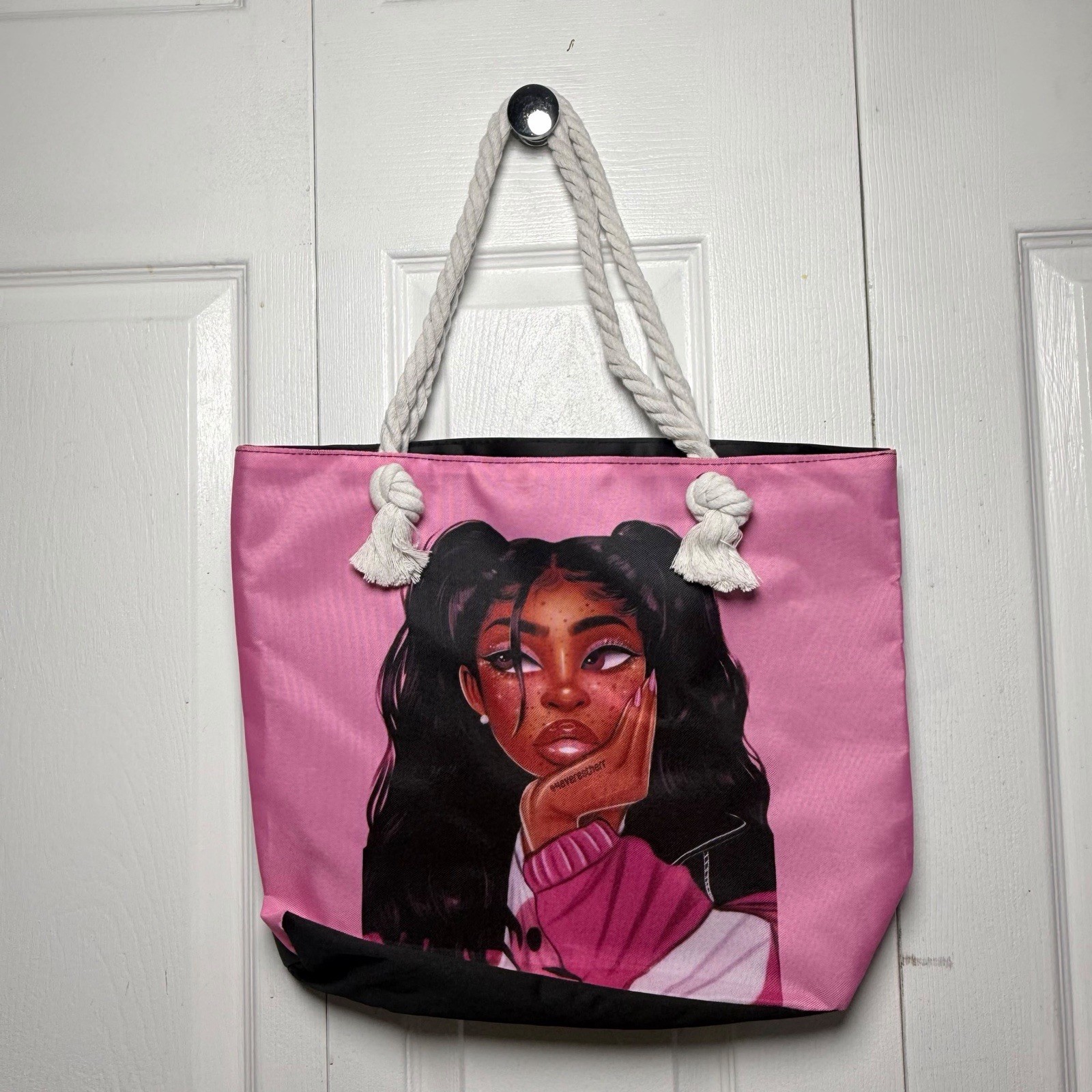 Women’s Multicolor Graphic Print Tote w/ White Rope Handles Pouch Lined Pockets