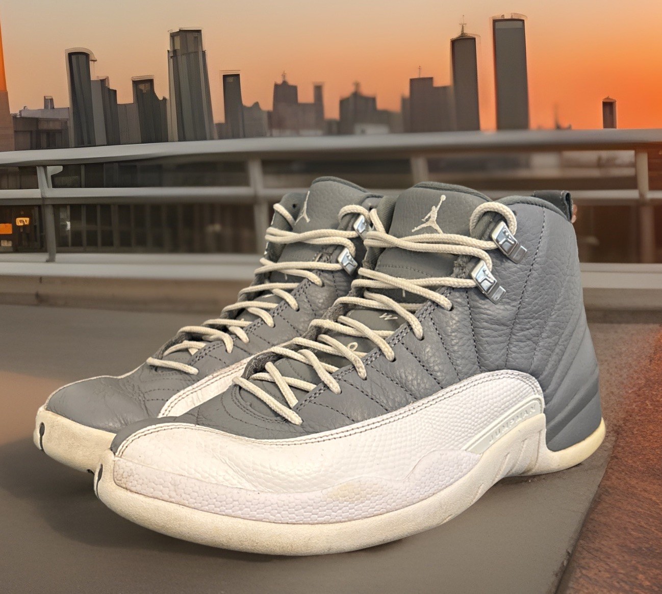 Air Jordan 12 Stealth White And Gray Men’s Size 9.5