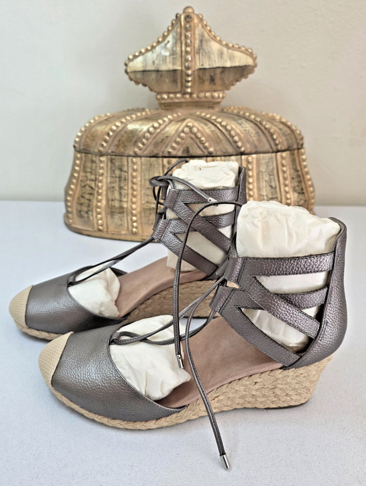 VIONIC Aruba Calypso Orthotic Lace Up Espadrilles Wedge Pewter Size 9 NEW IN BOX
