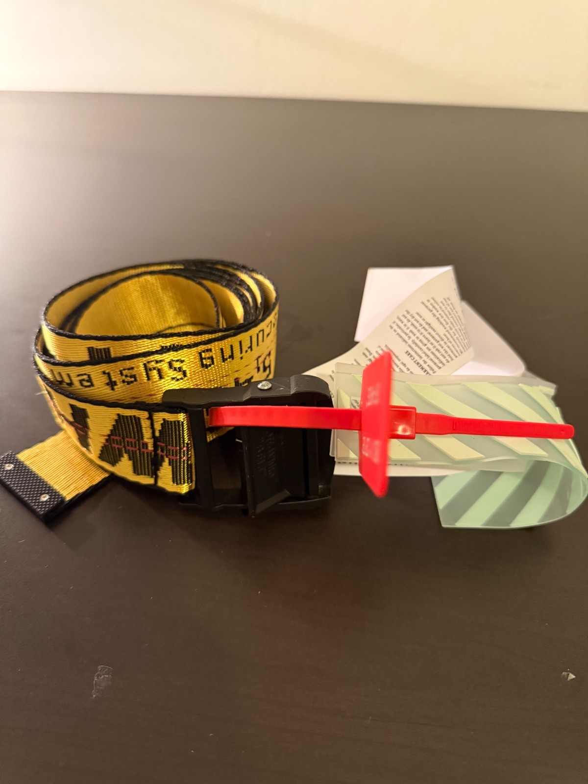 OFF-WHITE Men Yellow Industrial Logo Buckle Woven Belt One Size ✅