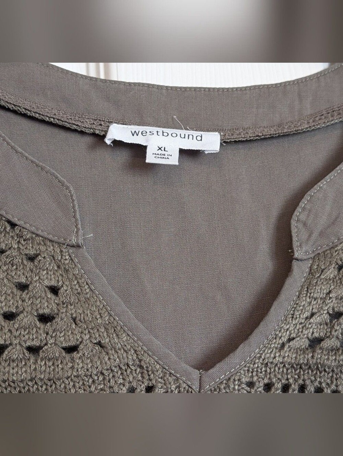 Westbound Olive Green Crochet Yoke Short Sleeve Blouse NWT Size XL
