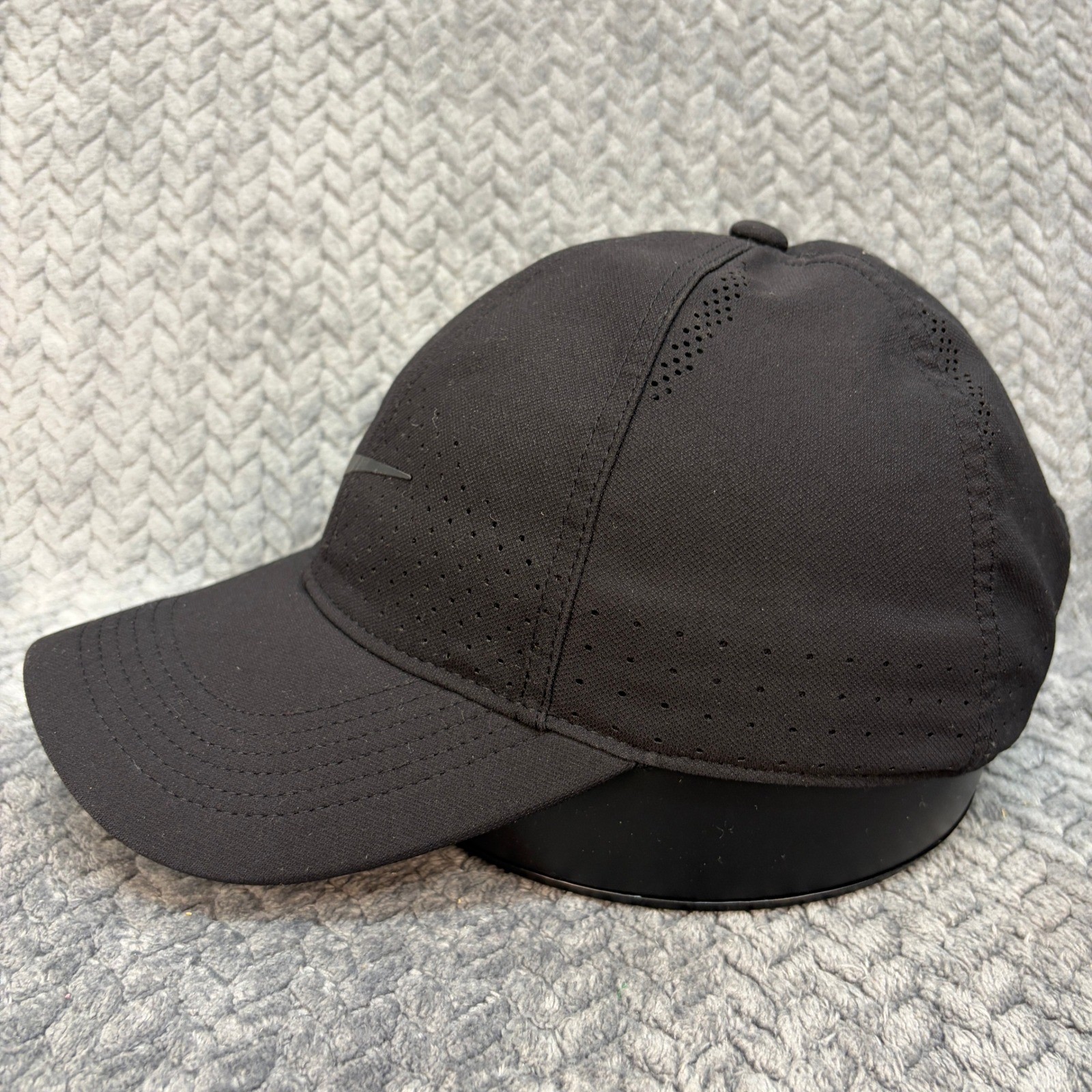 Nike Legacy91 Dri-FIT Black Perforated Adjustable Snapback Golf Hat Cap 0767