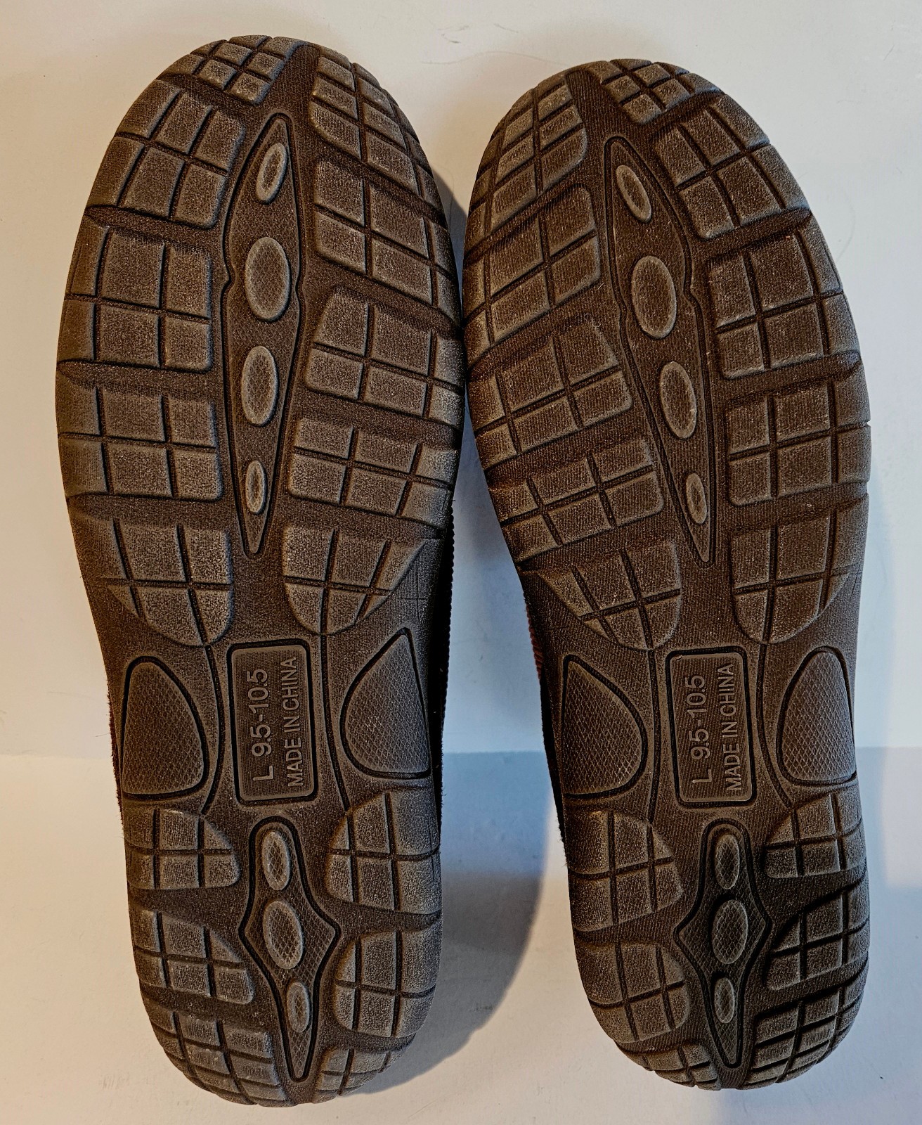 HeatKeep Men’s Memory Foam Moccasin Slippers L 9.5 – 10.5 Indoor Outdoor Slip-On