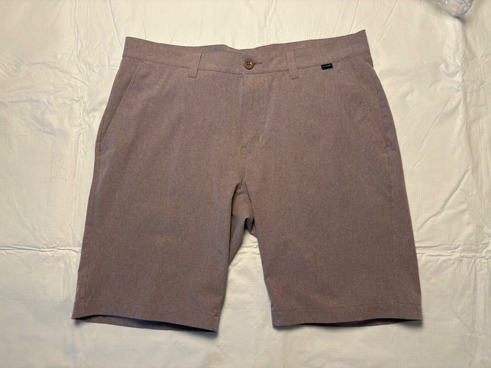 Travis Mathew Men’s Golf Shorts Subtle Textured Pattern Muted Pink/Mauve Size 34