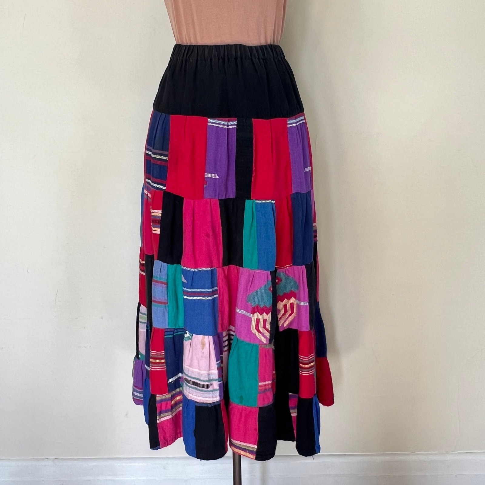 VTG Boho Handmade Upcycled tapestry Patchwork midi Skirt Women’s Guatemalan 60s