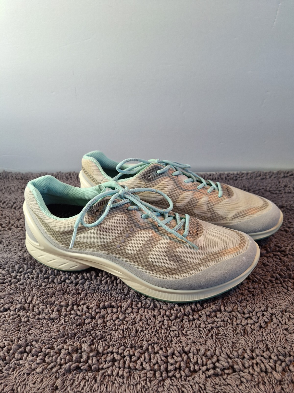 Ecco Biam Sneakers Womans 8 Gray Mint Green Crossfit Athletic Athlesier Active