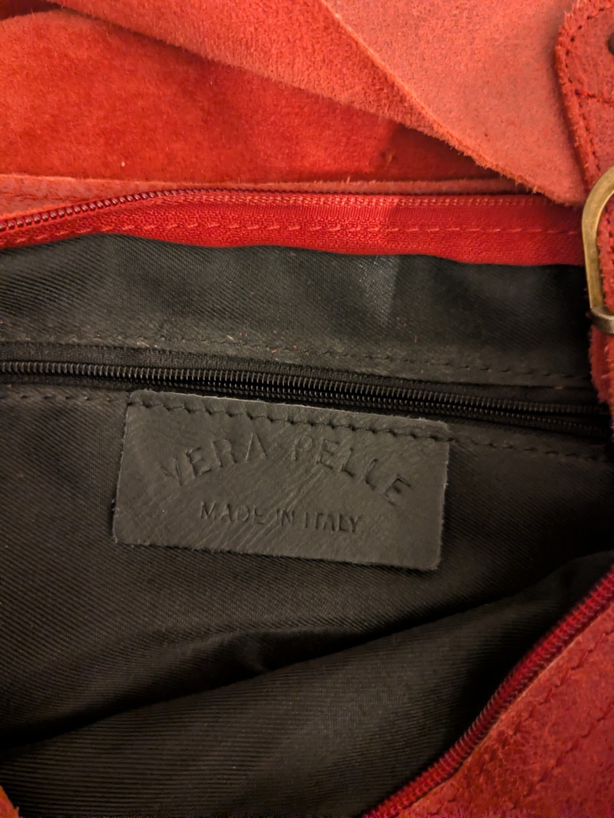 NWOT Vera Pelle Saddle Purse Red Leather Crossbody Snap Closure